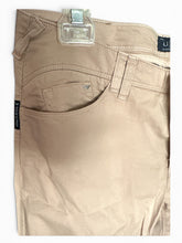 Load image into Gallery viewer, NWT Armani Jeans J28 Slim Fit Chino Pants - Beige /
Khaki (Men's) 31