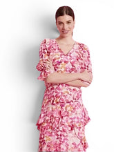 Load image into Gallery viewer, NWT Tyler Boe Maxine Silk Tiered Ruffle Midi Dress 6