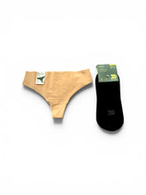 Load image into Gallery viewer, NWT Calvin Klein Nude Seamless Thong & All in Motion Black Performance 4 Liners