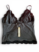 Load image into Gallery viewer, NWT SKIMS Fits Everybody Lace Triangle Cami Onyx M. Style: TP-CAM-9553W