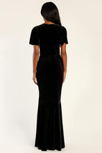 Load image into Gallery viewer, LulusElegant Evenings Black Velvet Flutter Sleeve Trumpet Maxi Dress M