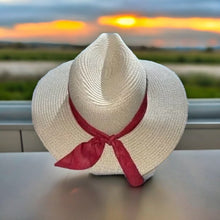 Load image into Gallery viewer, Vince Camuto Tropical Blooms Topper & Sun Hat Set