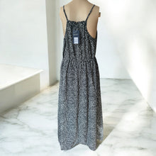 Load image into Gallery viewer, Women's Universal Thread Maxi Dress Cream Black Print Spaghetti Strap SIZE M