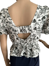 Load image into Gallery viewer, 7 FOR ALL MANKIND Peasant Top Toile Green XS