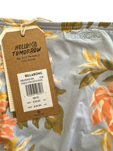 Load image into Gallery viewer, Billabong Skies for Days Rise Reversible Bikini Bottom M/10