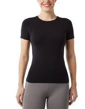 Load image into Gallery viewer, NWT Layer Zero by 32 Degrees Women's Short Sleeve Tee 2 PK Black/White L
