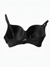 Load image into Gallery viewer, NWT Jessica Simpson Lace Trim Smooth Underwire T-Shirt Bra Black 34C

