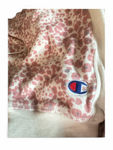 Load image into Gallery viewer, NWT Champion Hacci Crop Sleep Pink Leopard Animal Print Pullover Hoodie L
