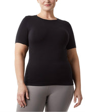 Load image into Gallery viewer, NWT Layer Zero by 32 Degrees Women's Short Sleeve Tee 2 PK Black/White L
