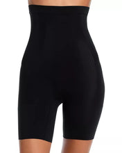 Load image into Gallery viewer, NWOT SPANX® SPANXsculpt™ OnCore High-Waisted Mid-ThighShort Black M
