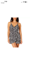 Load image into Gallery viewer, NWT Lands' End Ladies' Swim Dress Black Medium
