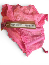 Load image into Gallery viewer, NWT Skims Stretch lace Intimates underwire scoop bra Pink BA-SCP-3575 size 38A
