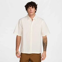 Load image into Gallery viewer, NWT Nike Men's Short-Sleeve Button-Down Shirt HJ2029-133
