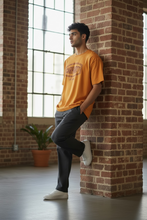Load image into Gallery viewer, NWT Carhartt Men's Heavyweight Short Sleeve Loose Fit Graphic T-Shirt Small
