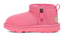 Load image into Gallery viewer, NIB UGG Toddlers Classic Ultra Mini - Cozy, Stylish &amp; Play-Ready Pink 8
