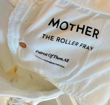 Load image into Gallery viewer, NWT Mother The Roller Fray Fairest Of Them All Jean Size 31
