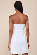 Load image into Gallery viewer, NWOT Lulus Especially Perfect White Taffeta Bow Cutout Strapless Mini Dress S
