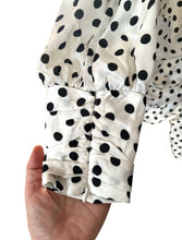 Load image into Gallery viewer, Rosevelvet Polka Dot Ruffle Dress with Belt Midi Dress M
