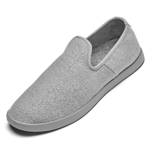 Load image into Gallery viewer, Allbirds Men&#39;s Wool Loungers Grey Size 9

