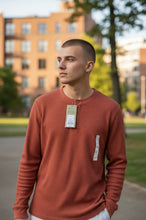 Load image into Gallery viewer, Goodfellow &amp; Co Men's Vintage Long Sleeve Henley T-Shirt Red L
