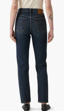 Load image into Gallery viewer, Women’s Levi&#39;s® Wedgie High Waist Straight Legs Jeans 24 x 28
