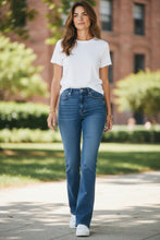 Load image into Gallery viewer, Women’s Wrangler High Rise Bootcut Free to Stretch Blue 2/26

