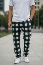 Load image into Gallery viewer, Brooklyn Cloth paid pajama pants Dark Green &amp; White M
