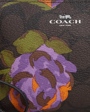 Load image into Gallery viewer, Coach corner zip wristlet in signature canvas With Rose Print
