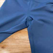 Load image into Gallery viewer, Peloton PS121 Move Mission Seamed Leggings Blue Women&#39;s Size S
