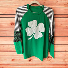Load image into Gallery viewer, Women&#39;s St Patrick&#39;s Day T-Shirt Long Sleeve Glitter Lucky Irish Shamrock L
