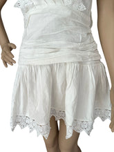 Load image into Gallery viewer, Latíste Yolaris Mini white Dress M

