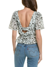 Load image into Gallery viewer, 7 FOR ALL MANKIND Peasant Top Toile Green XS
