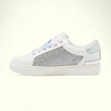 Load image into Gallery viewer, Art &amp; Class Kids&#39; Kaitlyn Court Girl Sneakers Size 3
