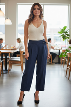Load image into Gallery viewer, DKNY Women's Wide Leg Pant, Navy, 14
