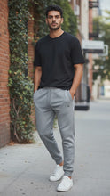 Load and play video in Gallery viewer, NWT Hurley Men's Fleece Midweight Drawstring Jogger Pants Grey Size XXL
