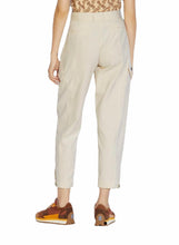 Load image into Gallery viewer, Coach Corduroy Trousers. Cream
